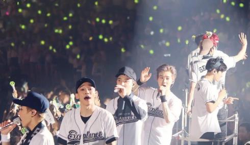 鹿晗生日现状_穿越娱乐圈ps鹿晗_鹿晗娱乐圈人缘变化