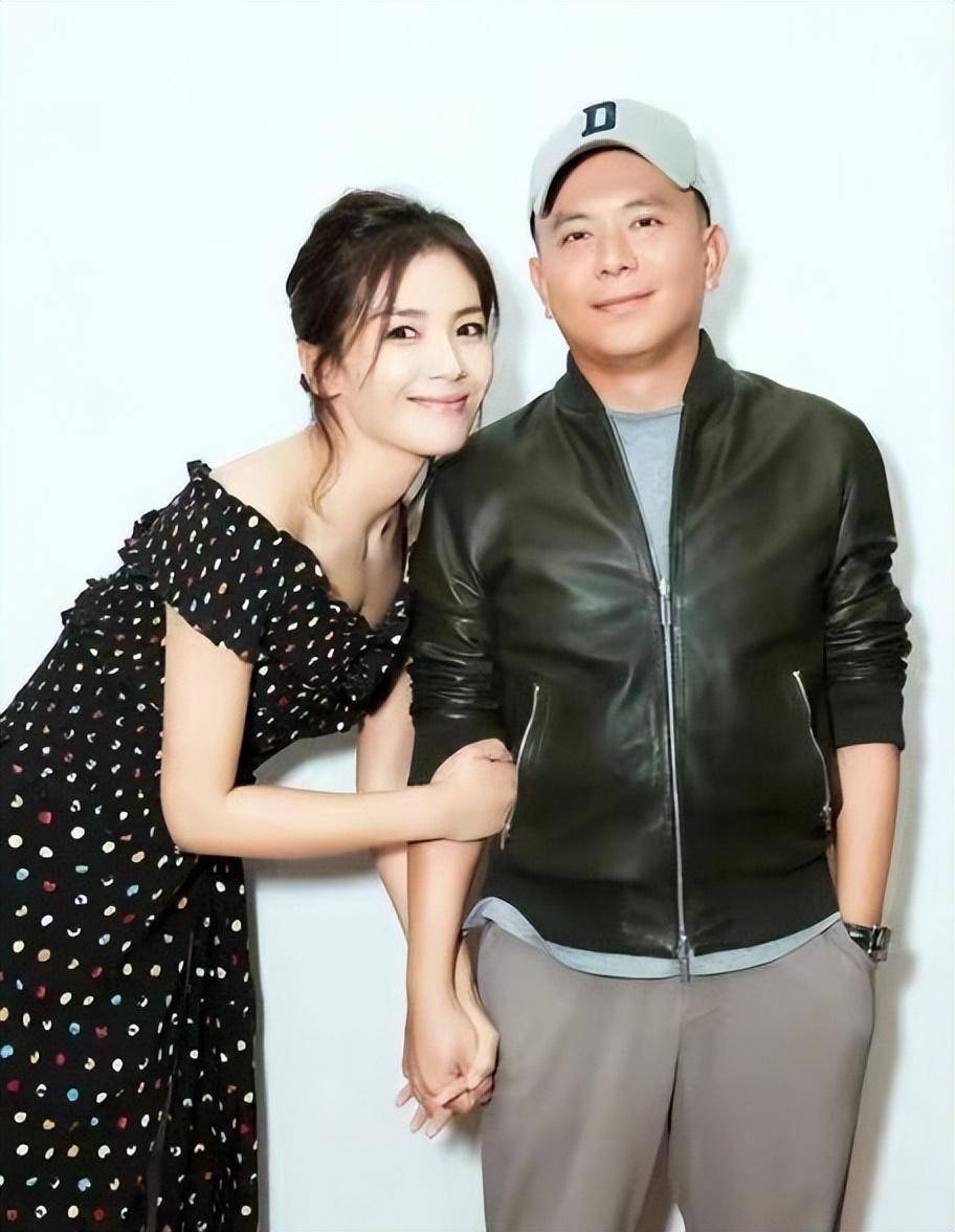 韩雪曝娱乐圈某女明星黑料,_刘涛贤妻人设翻车_娱乐圈刘涛黑料