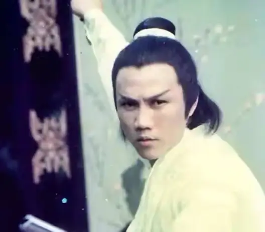 明明是巨星，却在巅峰期隐退，这些老牌明星发胖、变样，国外神隐