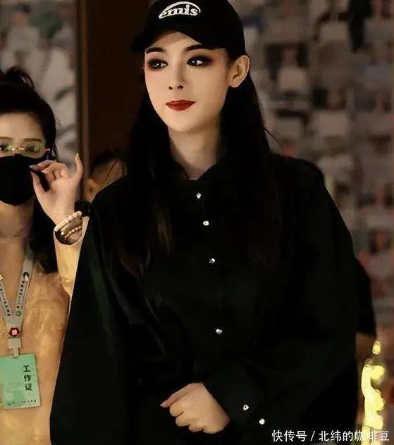 娱乐圈明星的事情_明星文化水平低_娱乐圈文盲现象